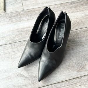 Burberry Black Buttery All Leather Heeled Booties Made in Italy